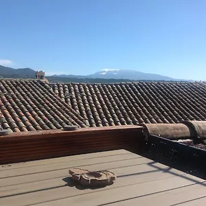 https://maison-de-charme-en-provence.hotels-rhonealpes.com
